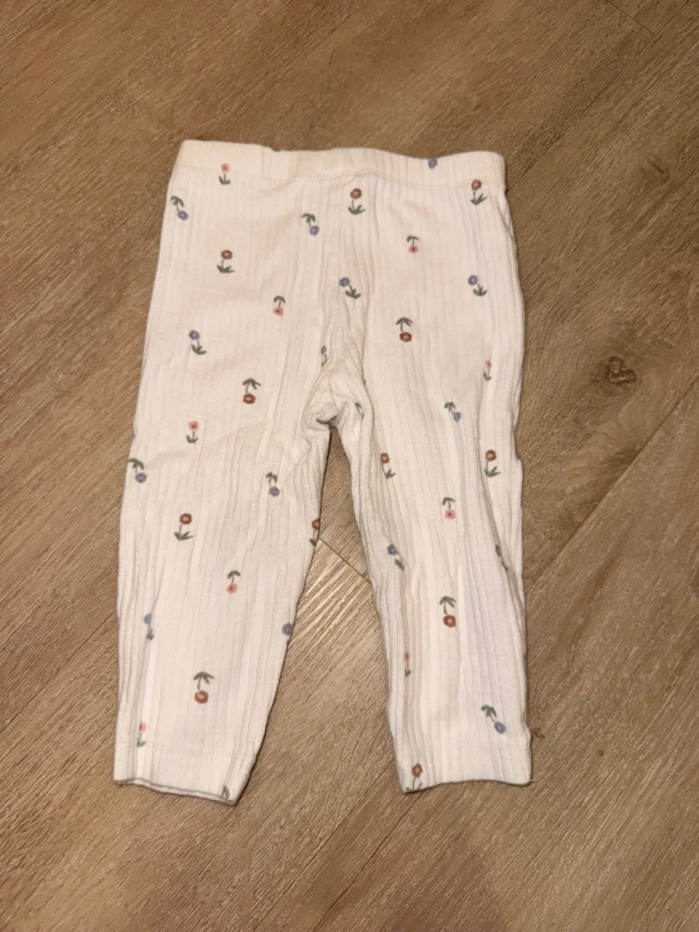Carter's White Floral Cotton Leggings – 9M